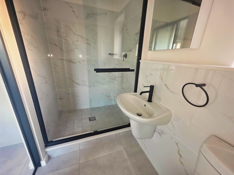 2 Bedroom Property for Sale in Sandown Western Cape